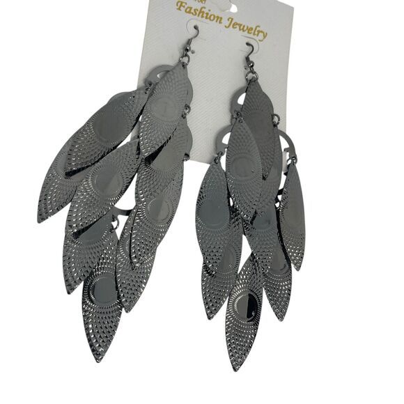 Black Tone Statement Earrings Leaf Drop Floral Dangle Style Intricate Fashion - Picture 3 of 9